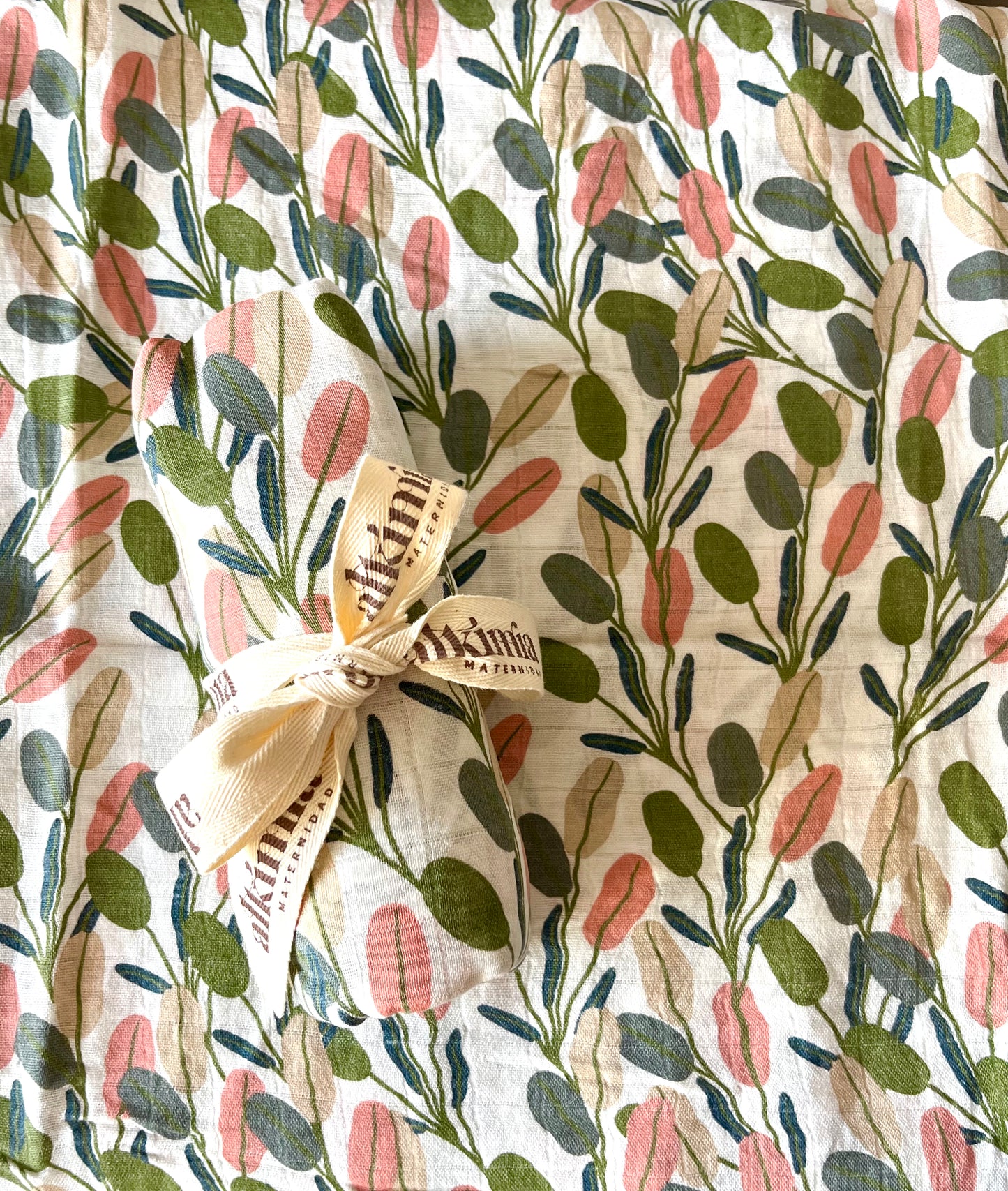 Muselina flores rosas